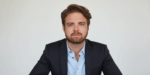 Peter Smith built Blockchain.com from nothing into a $5 billion business in 10 years. The CEO of the Baillie Gifford-backed startup shares 4 assets he's following, and why he's given away crypto to thousands of people